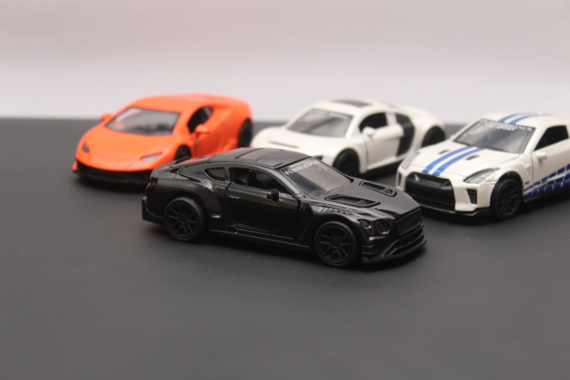 1:43 bentley, Lambo , Audi , GTR , Diecast Combo -  Kunju Vandi  