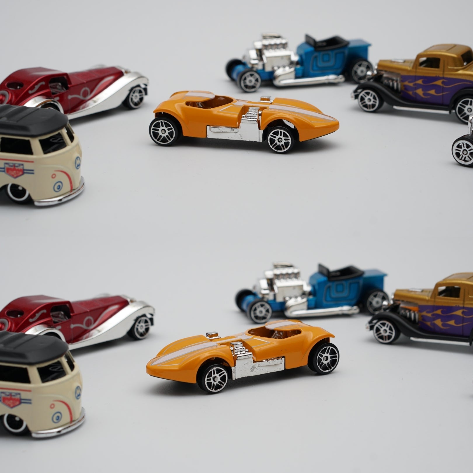 1:64 6Pcs Vintage Cars Diecast Combo -  Kunju Vandi  