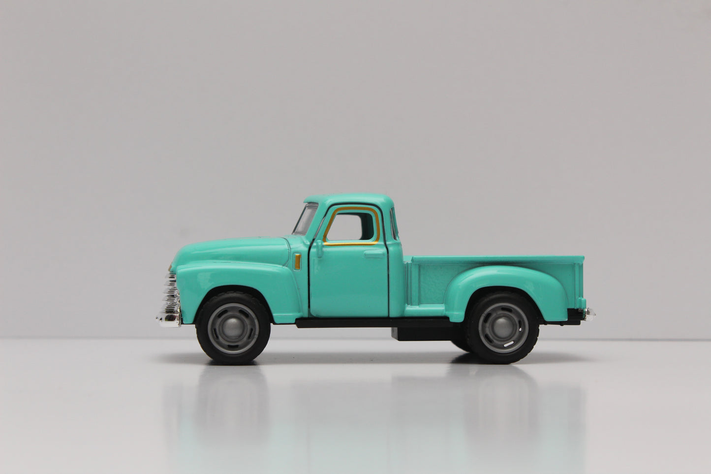 Chevy Pickup Truck Diecast Green -  Kunju Vandi  