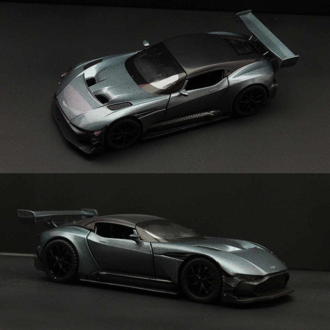 1:32 Aston Martin Vulcan Grey