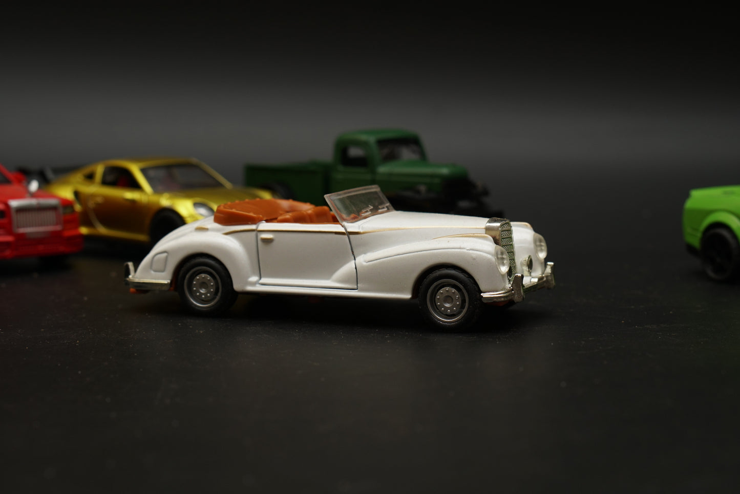 1:36 7 Car Combo  , Free Shipping (1)