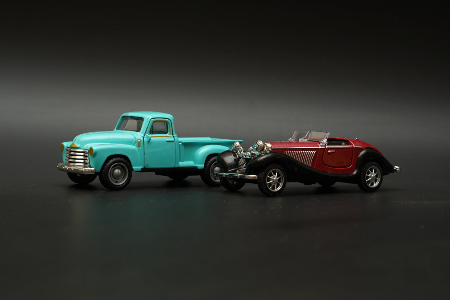 Chevy Pickup Truck , Benz 500k Diecast Combo (Green ,Brown)