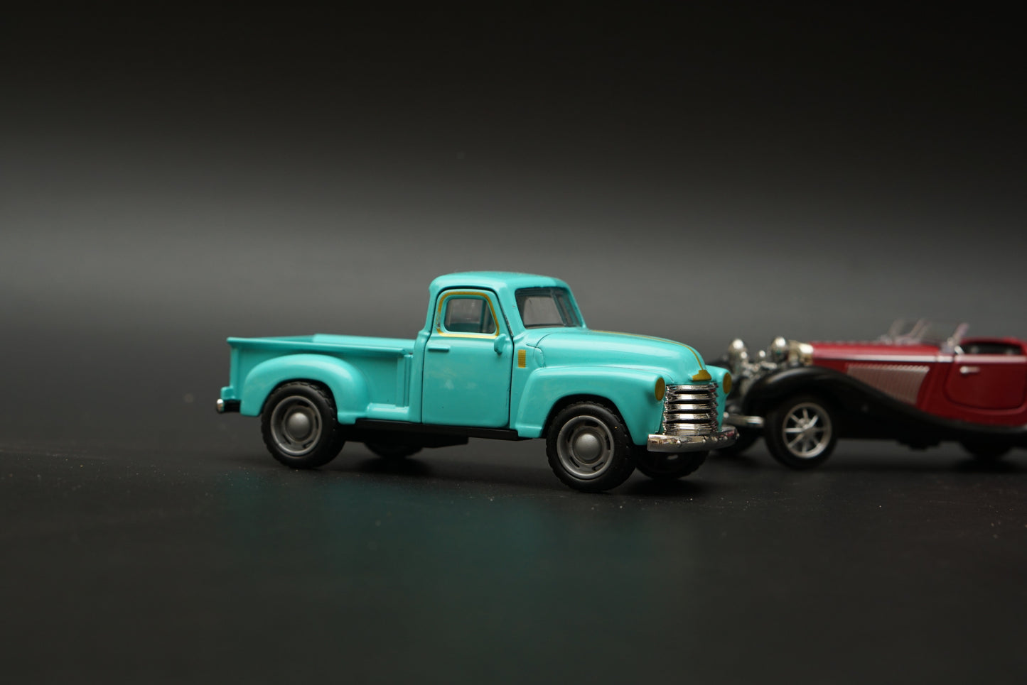 Chevy Pickup Truck , Benz 500k Diecast Combo (Green ,Brown)
