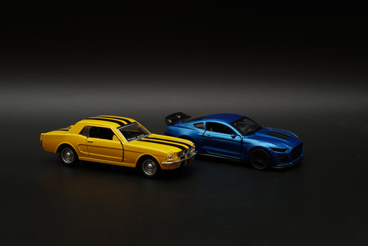 1:36 Mustang Combo (Yellow-Blue)