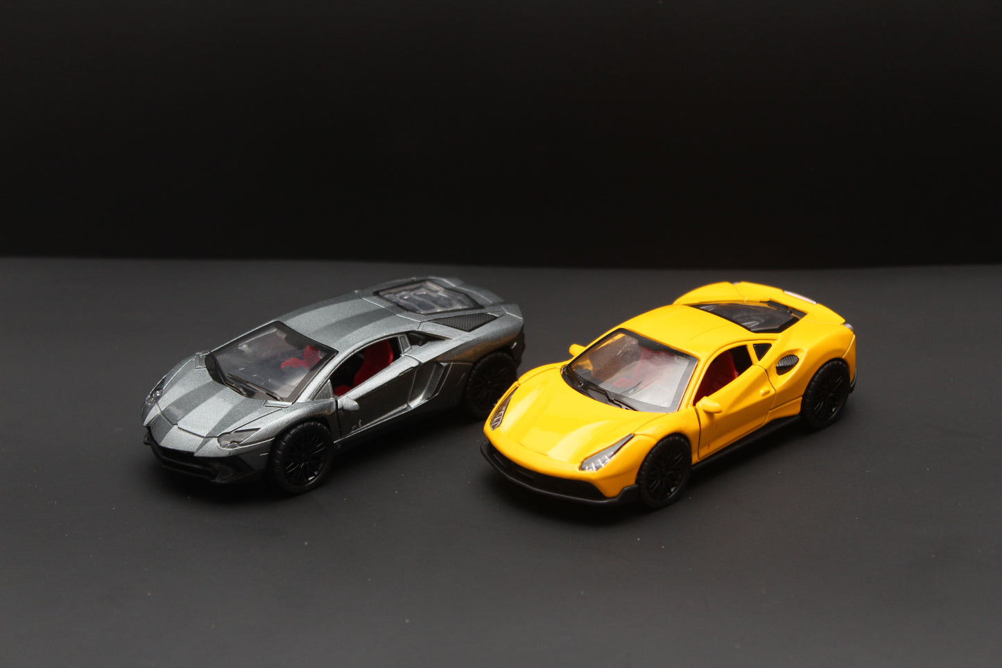 1:36 Lambo, Ferrari (With Lights) Diecast Combo