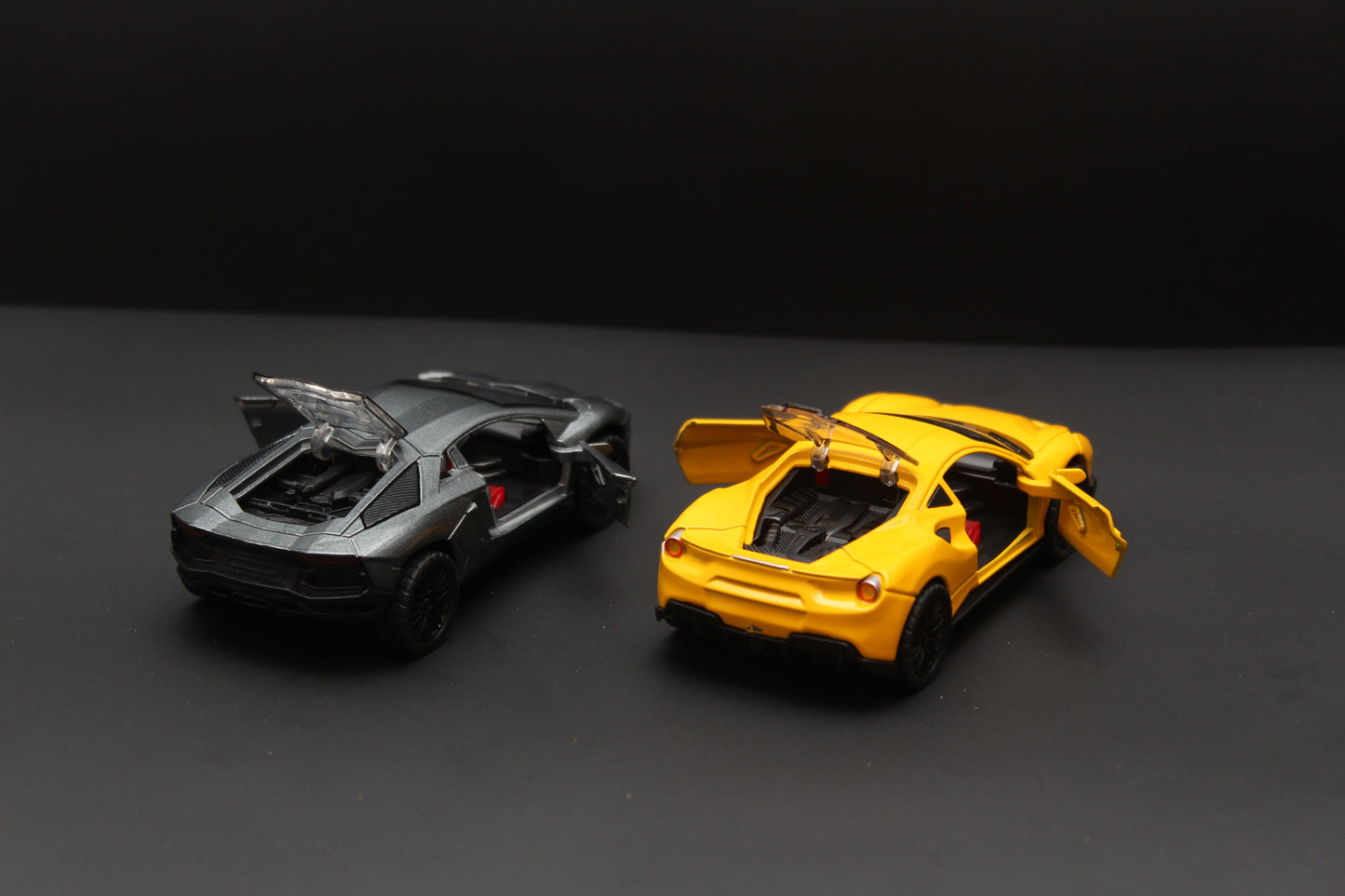 1:36 Lambo, Ferrari (With Lights) Diecast Combo