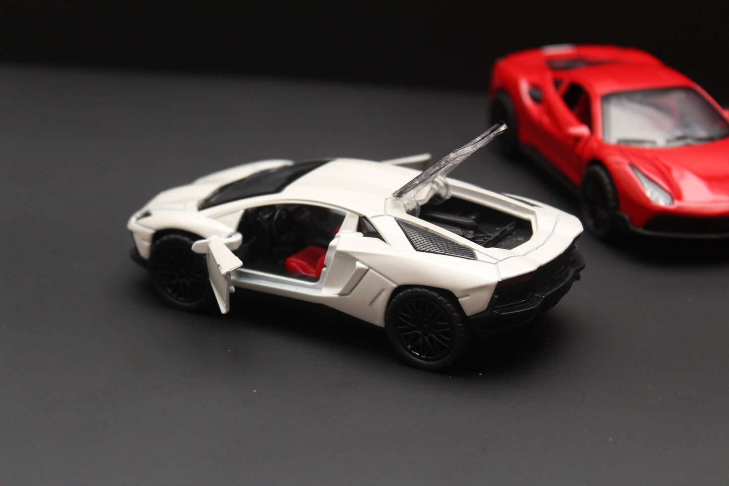 1:36 Lambo, Ferrari (With Lights) Diecast Combo