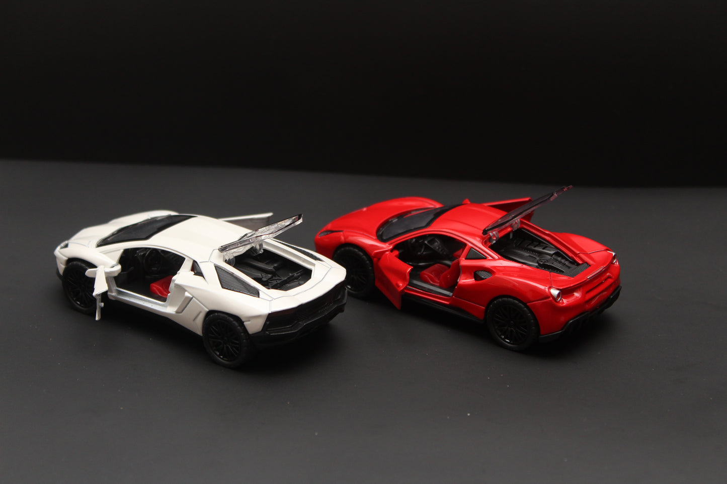 1:36 Lambo, Ferrari (With Lights) Diecast Combo