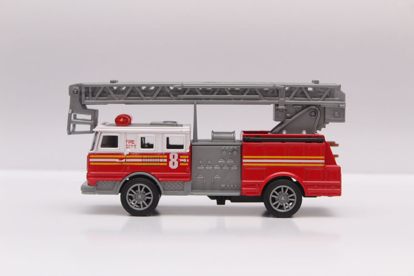 1:36 Fire Truck , Metal Body