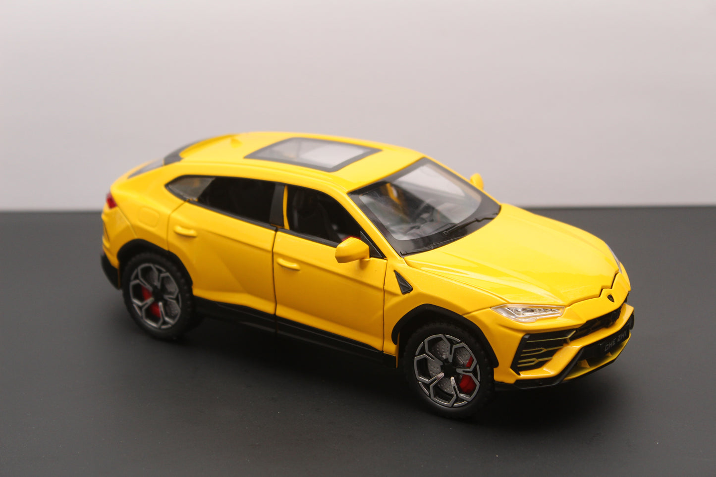 1:24 Lamborghini Urus High Quality