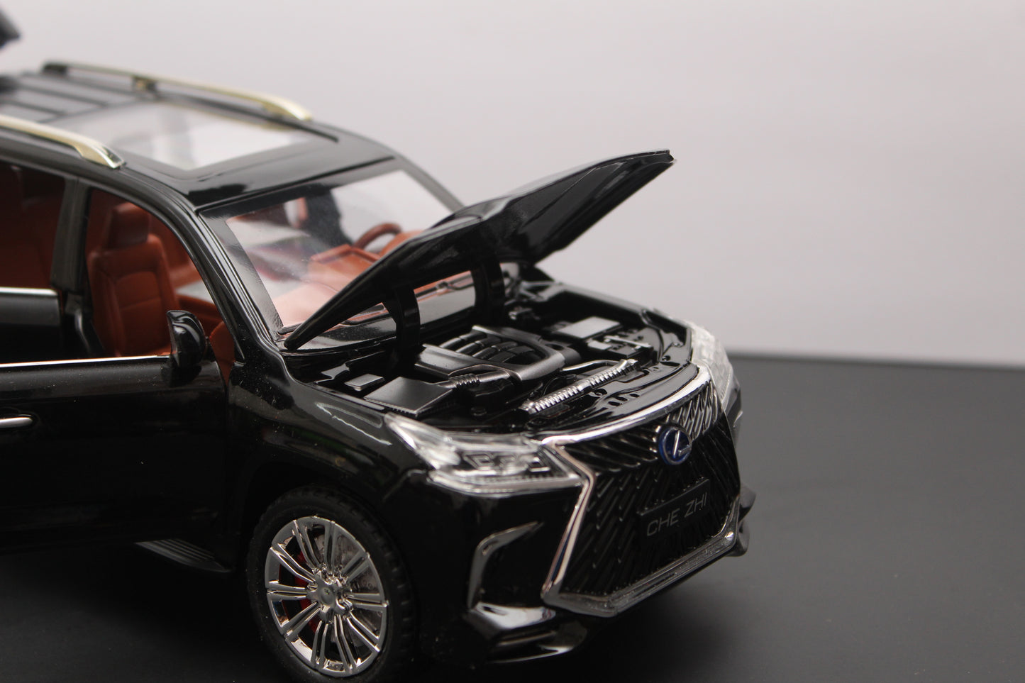 1:24 lexus  High Quality