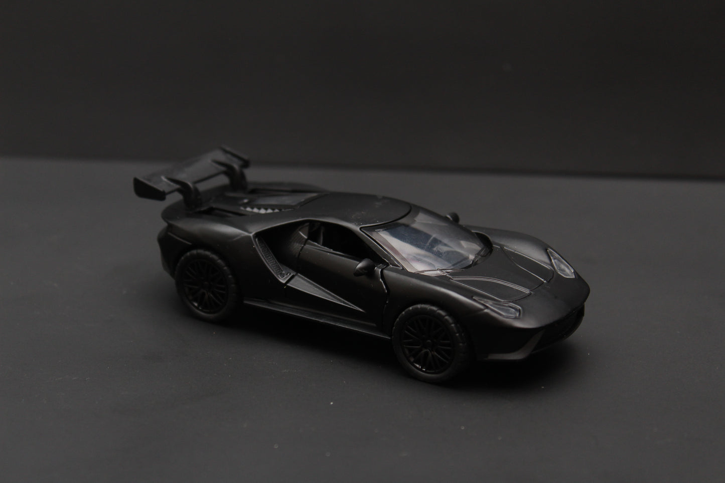 1:36 Ford GT Diecast Black