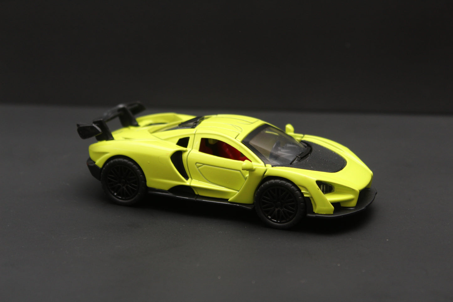 1:36 McLaren Sena Diecast Green