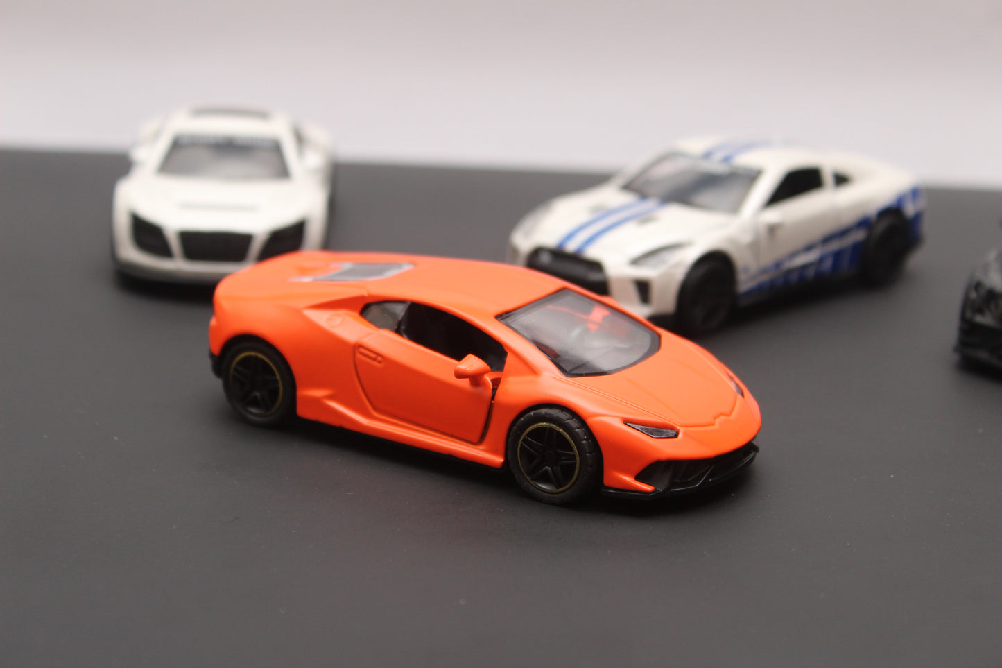 1:43 bentley, Lambo , Audi , GTR , Diecast Combo