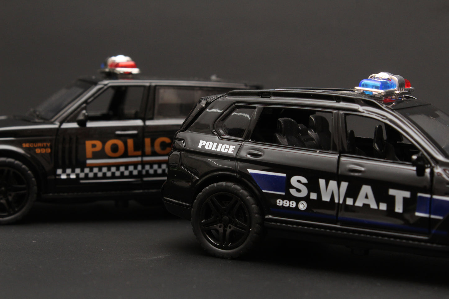 1:36 Range Rover , BMW Diecast Combo (Police) Black