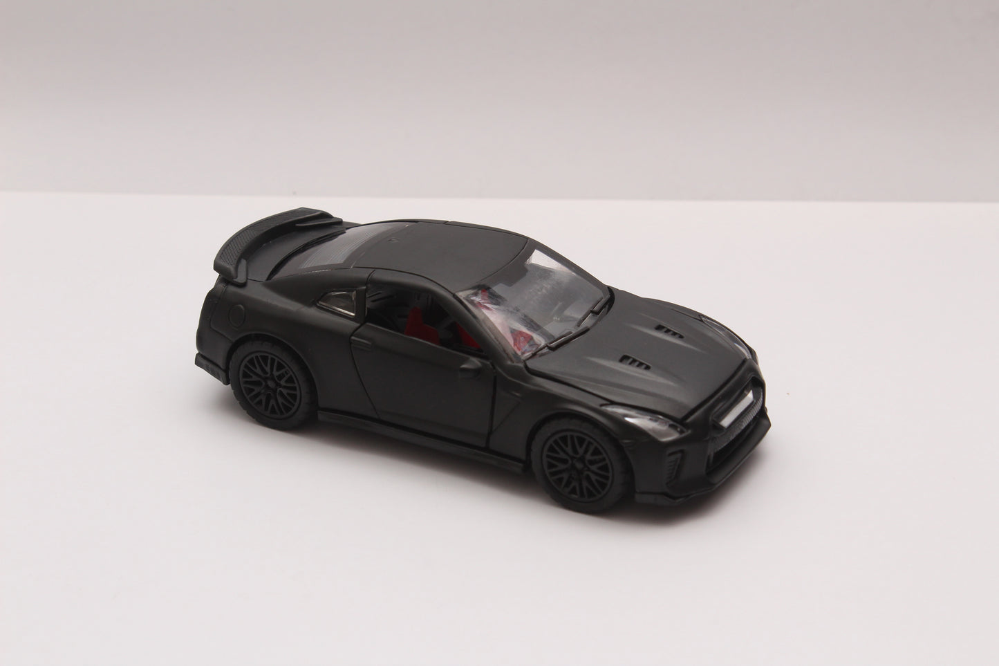 1:36 GTR R35 Diecast Black