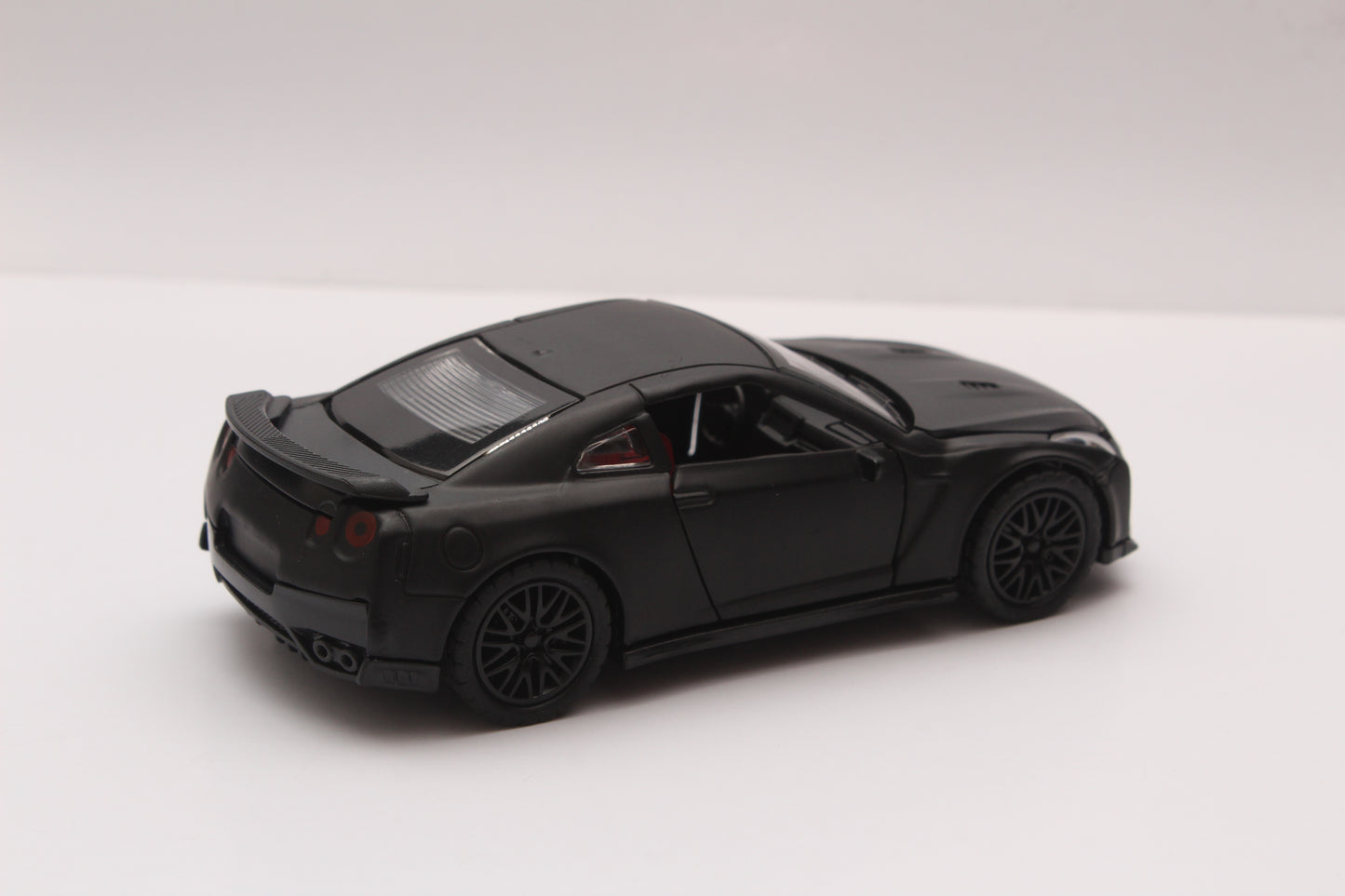 1:36 GTR R35 Diecast Black