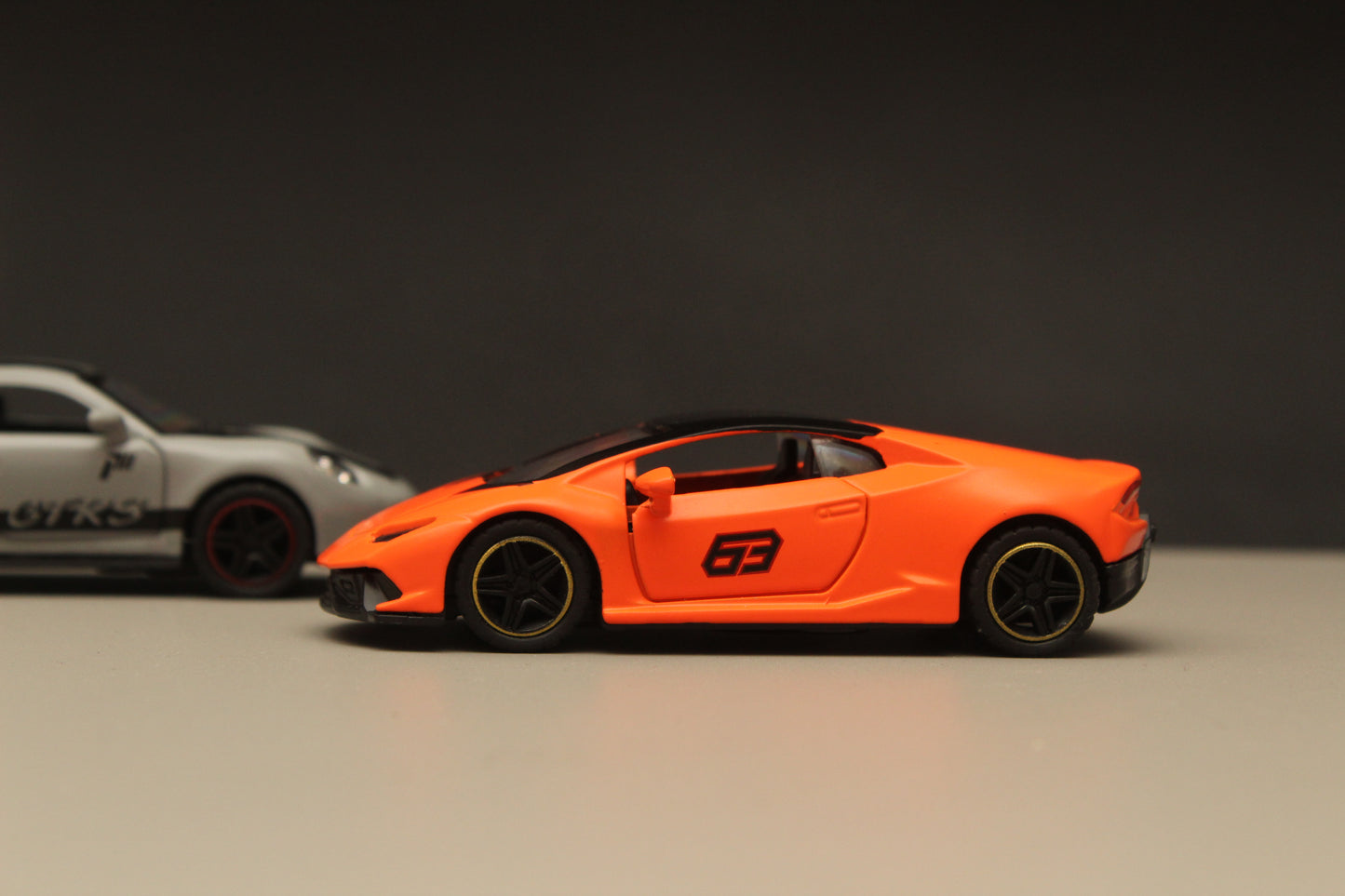 1:43 Porsche, Lambo Diecast Combo