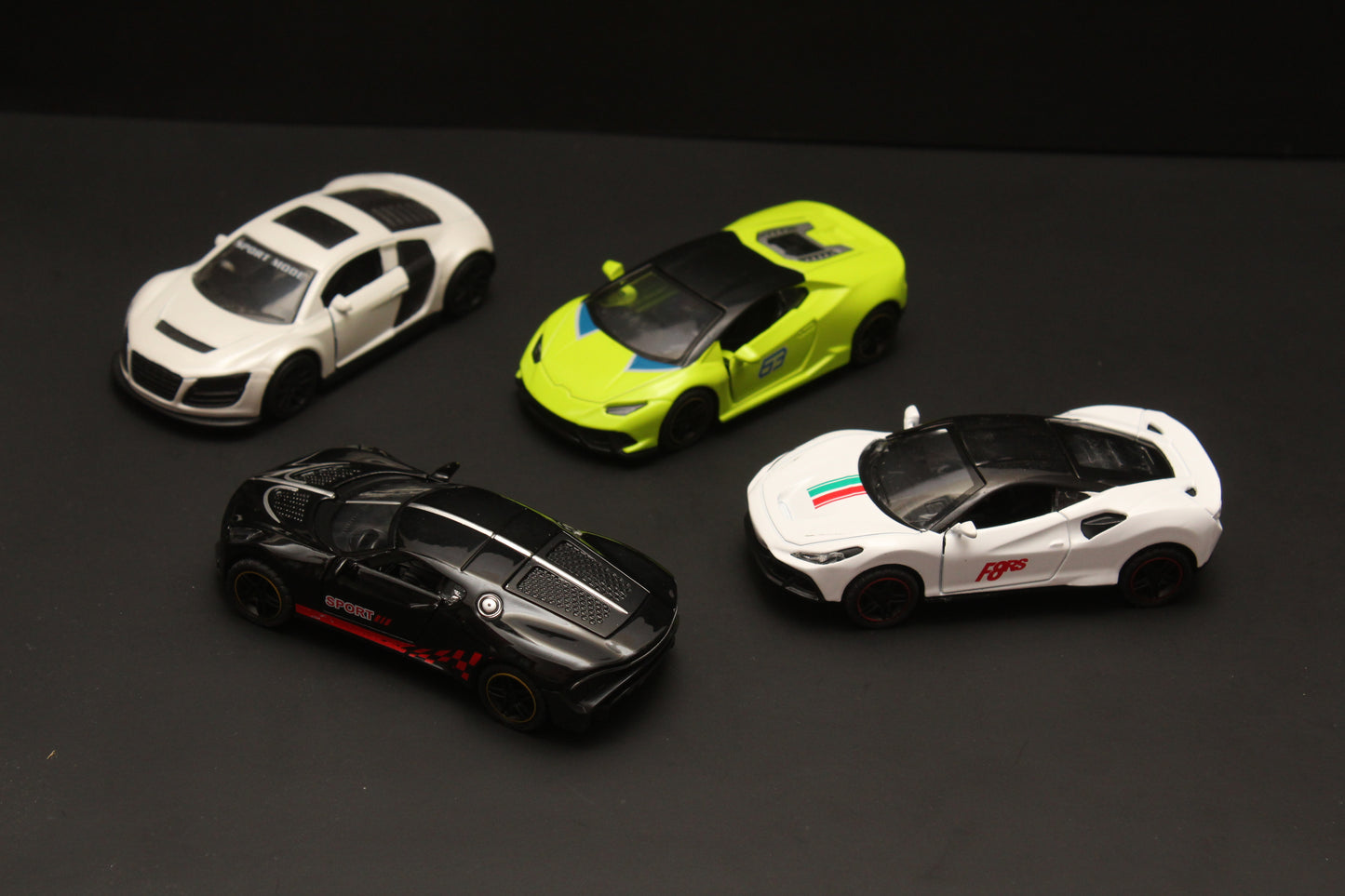 1:43 Lambo , Bugatti , Ferrari , Audi Diecast Combo