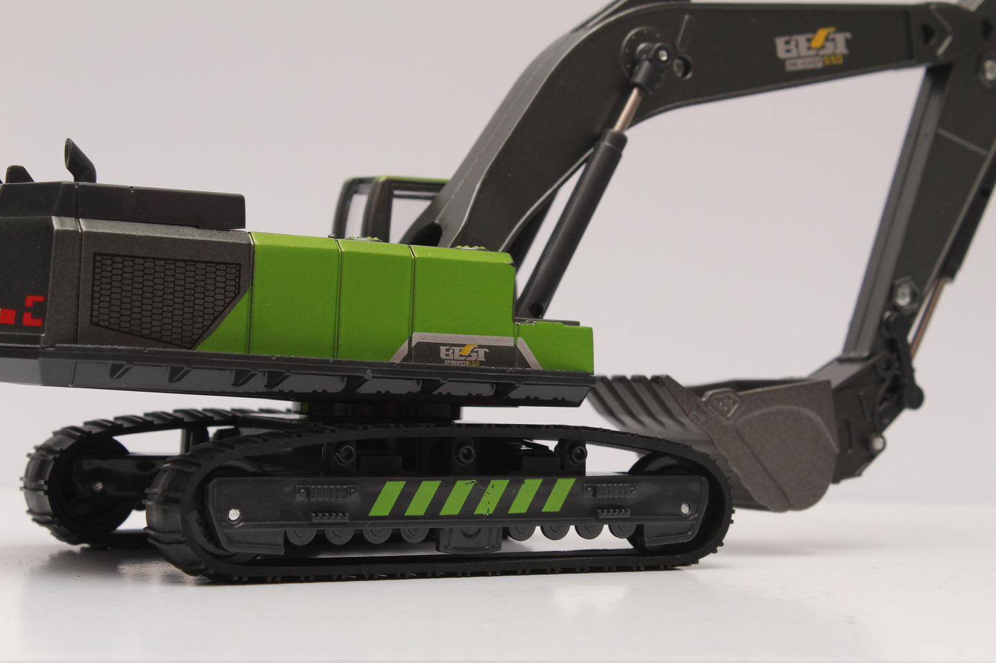 Excavator With Functional Joints