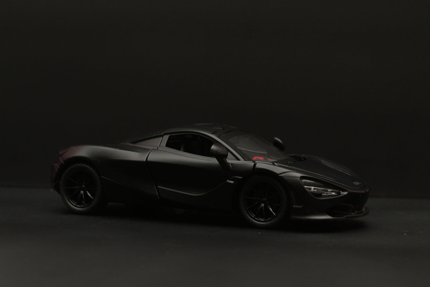 1:32 McLaren Diecast , Black