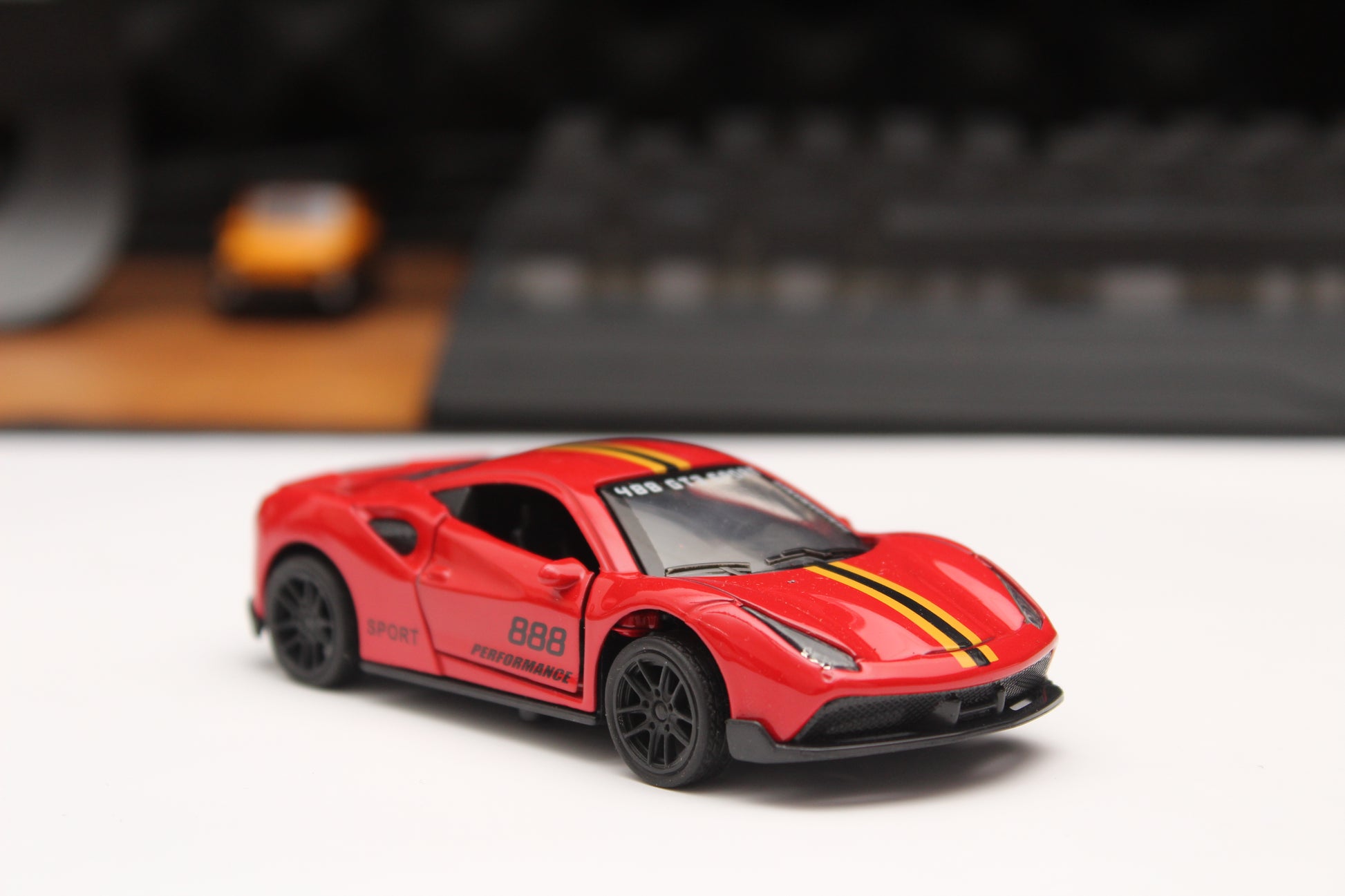 1:43 Ferrari (Strips) Diecast -  Kunju Vandi  
