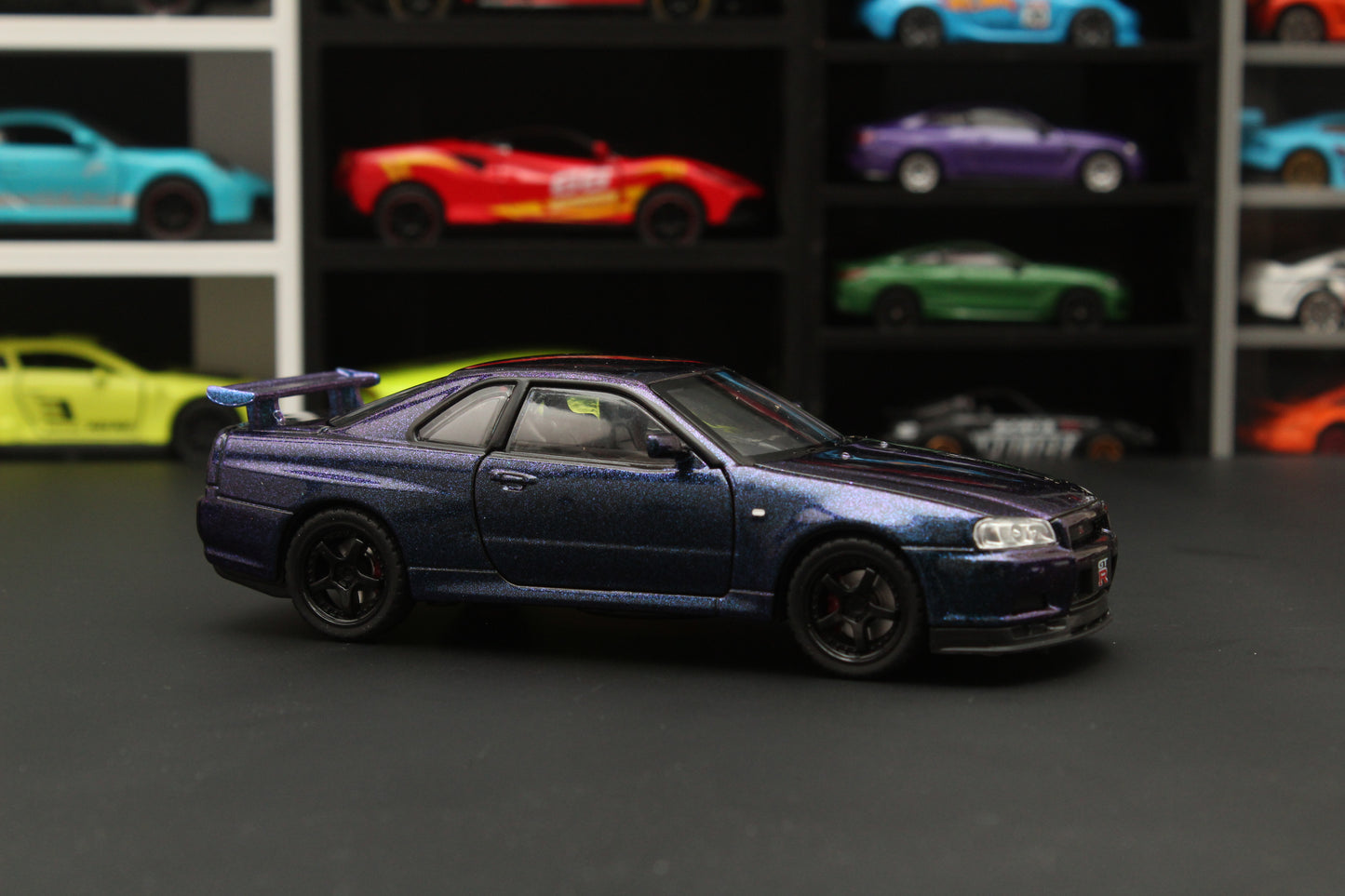 1:32 Nissan GTR R34 , (HyperShift)