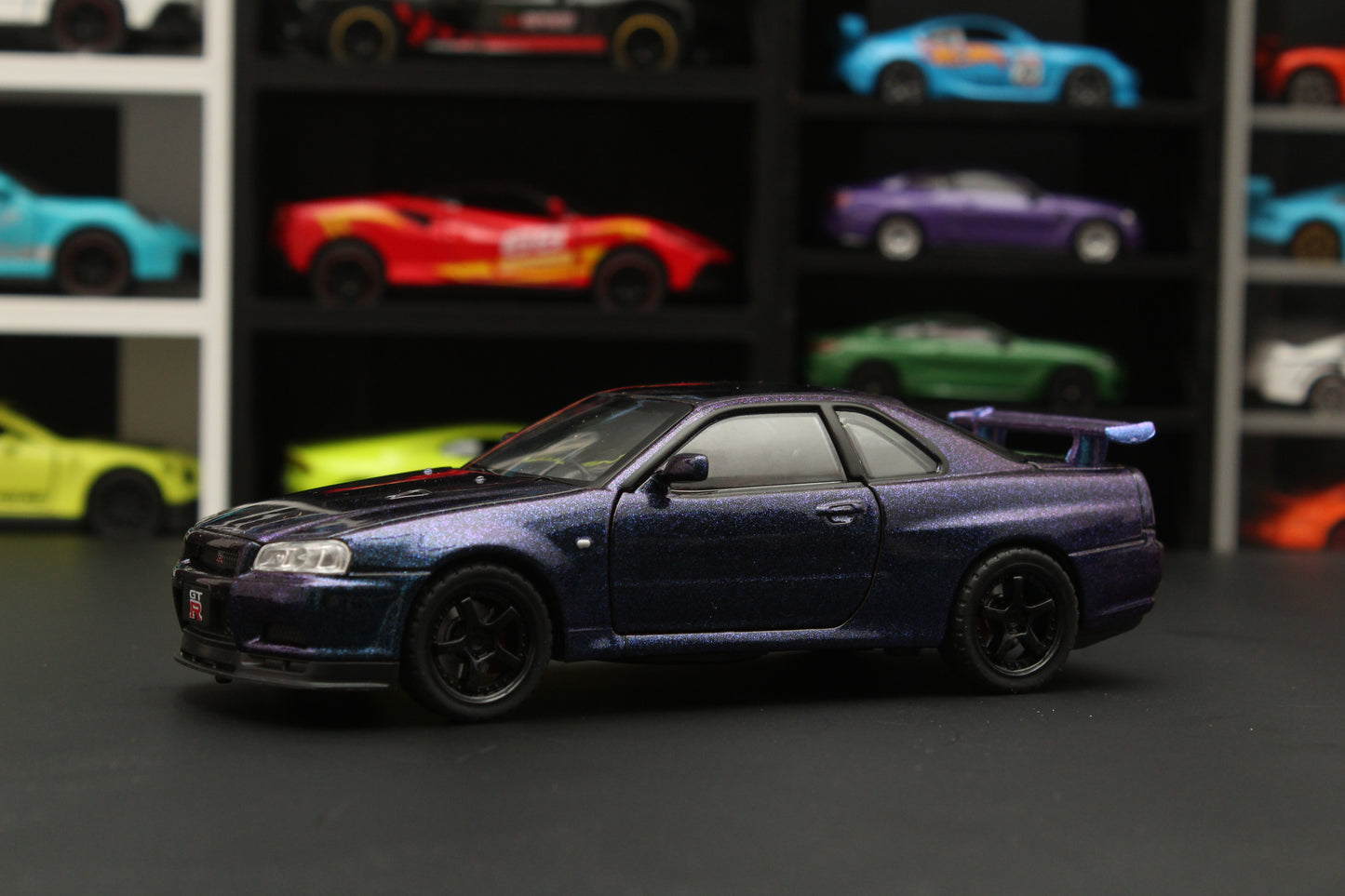 1:32 Nissan GTR R34 , (HyperShift)