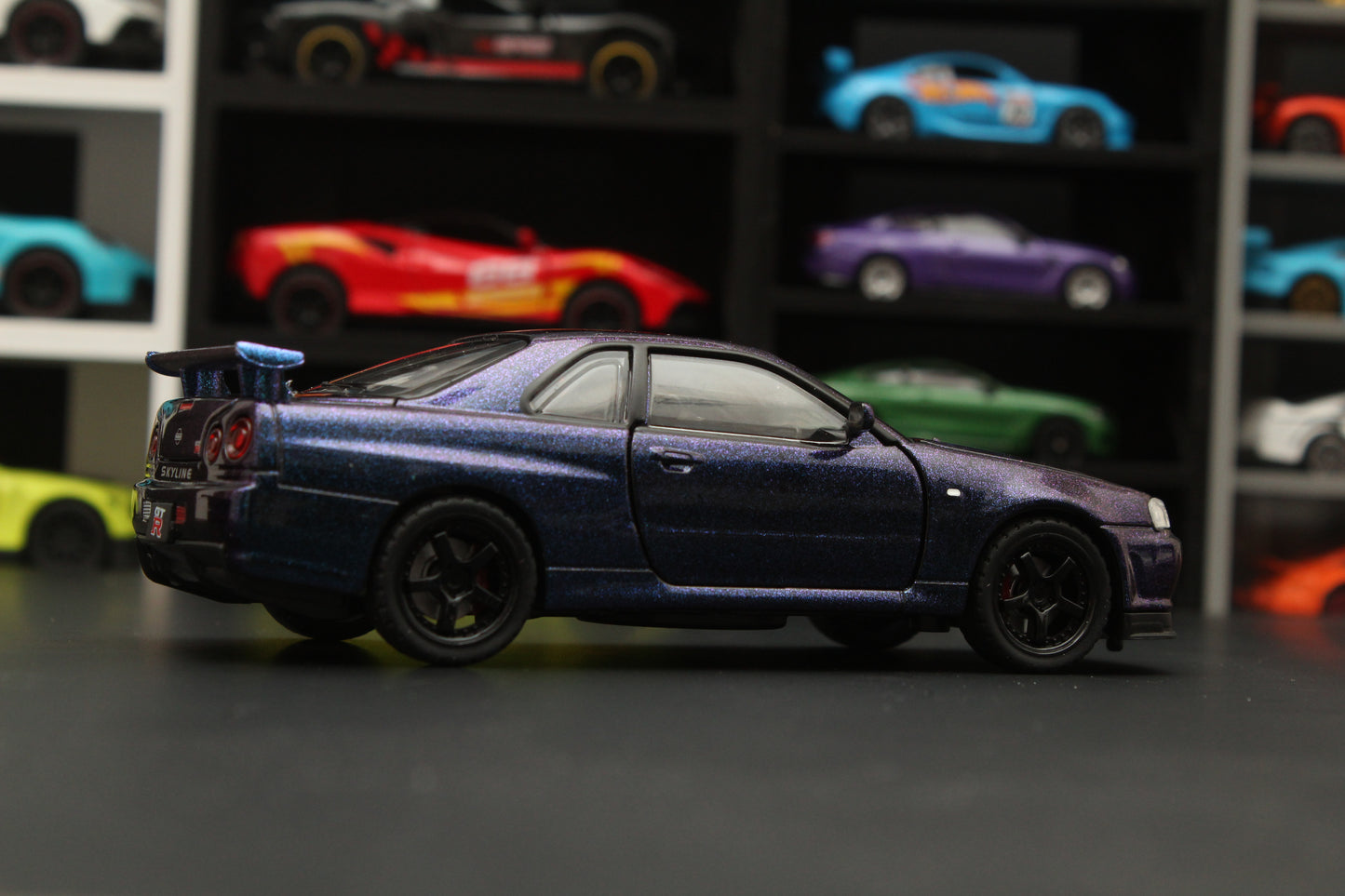 1:32 Nissan GTR R34 , (HyperShift)