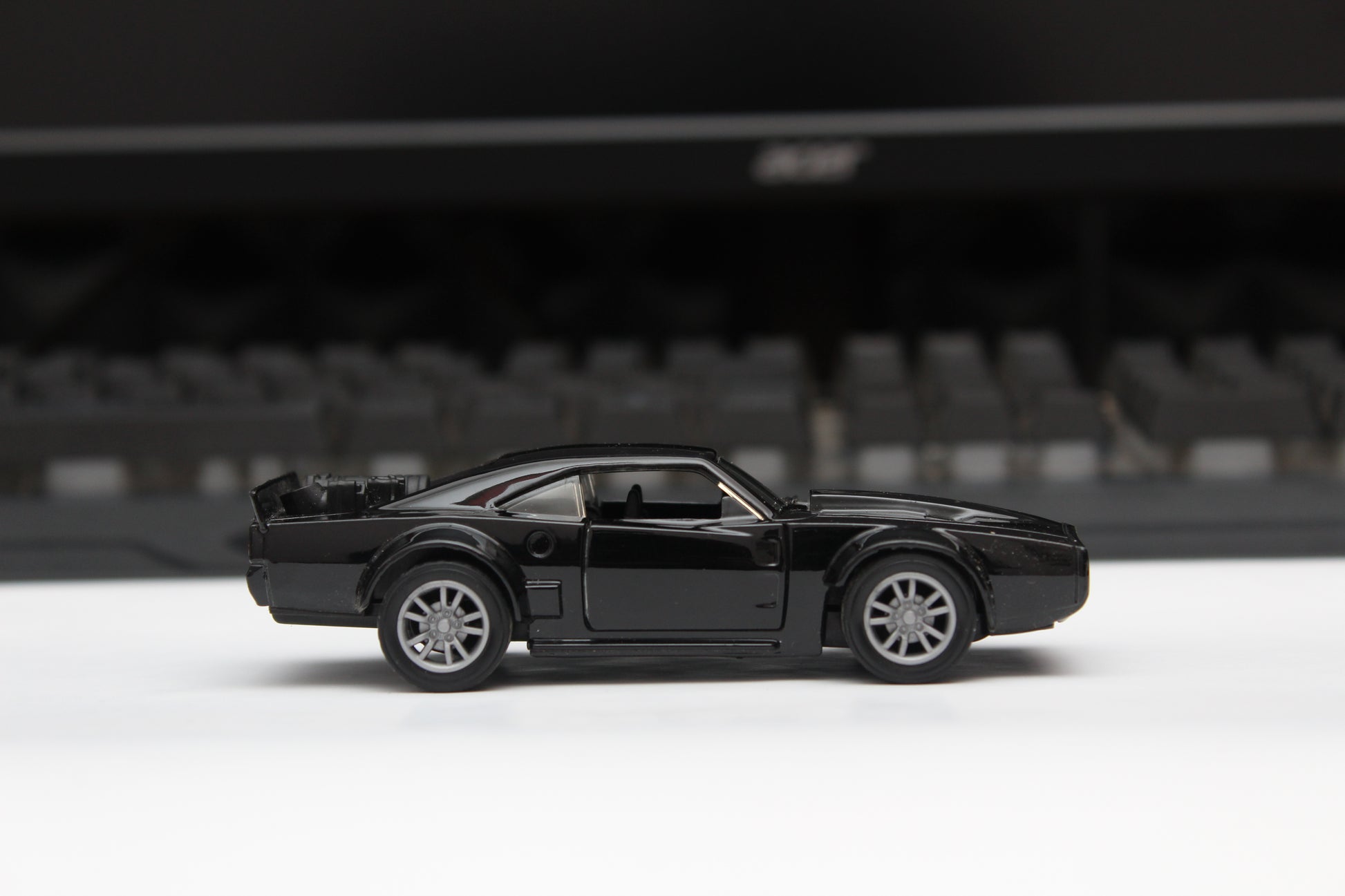 1:36 dodge Diecast Black -  Kunju Vandi  
