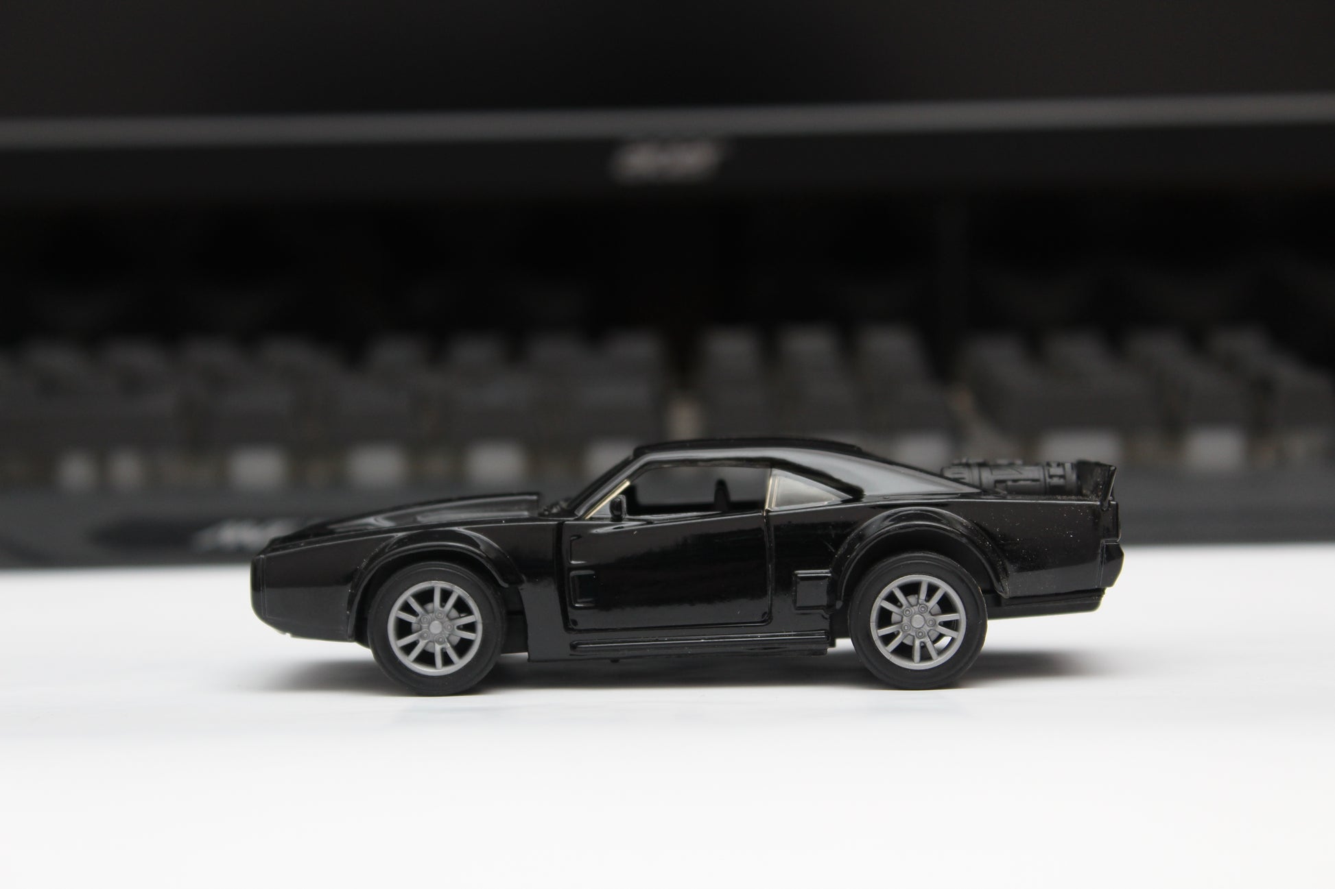 1:36 dodge Diecast Black -  Kunju Vandi  