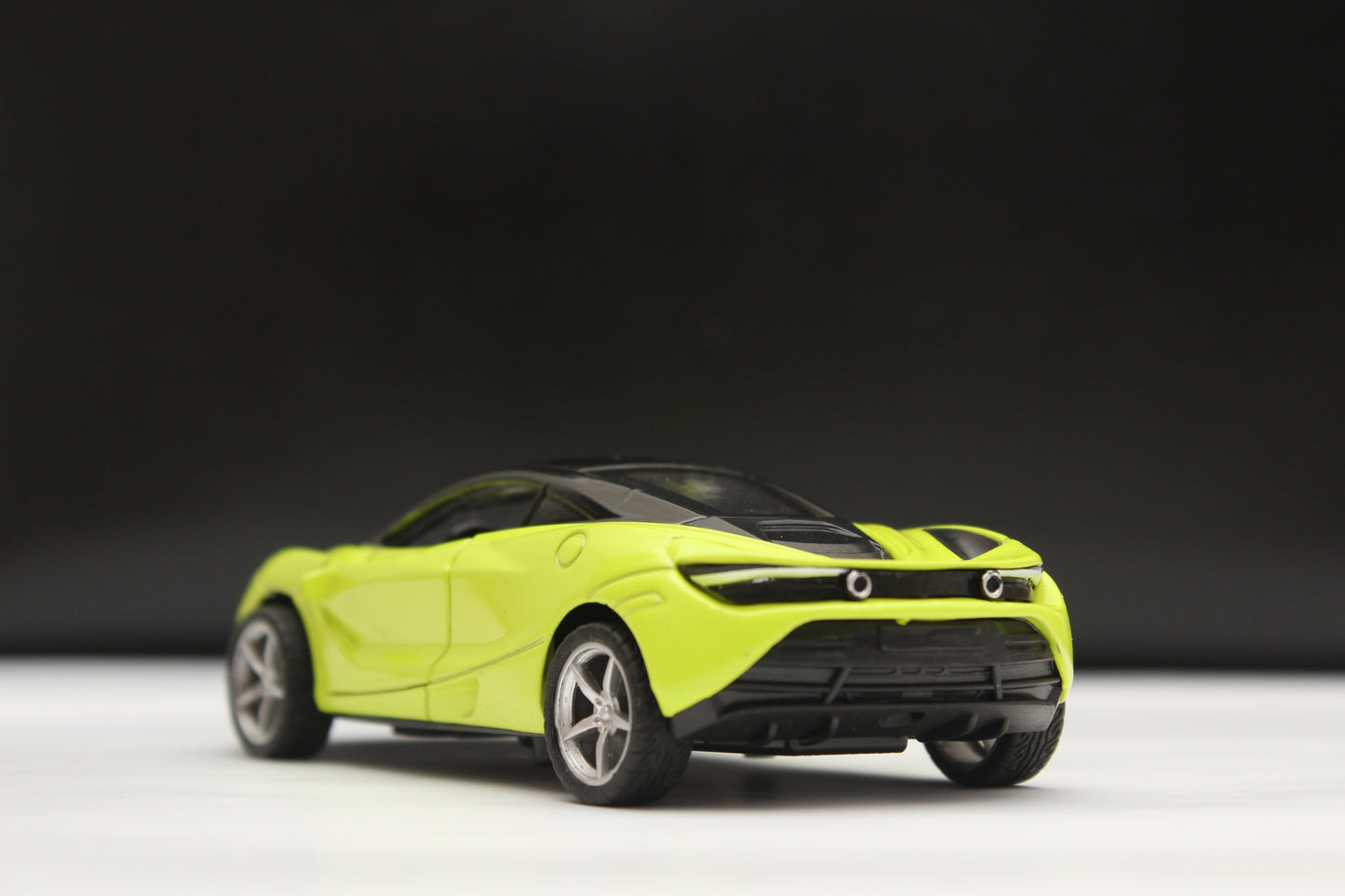 1:36 McLaren Diecast Green