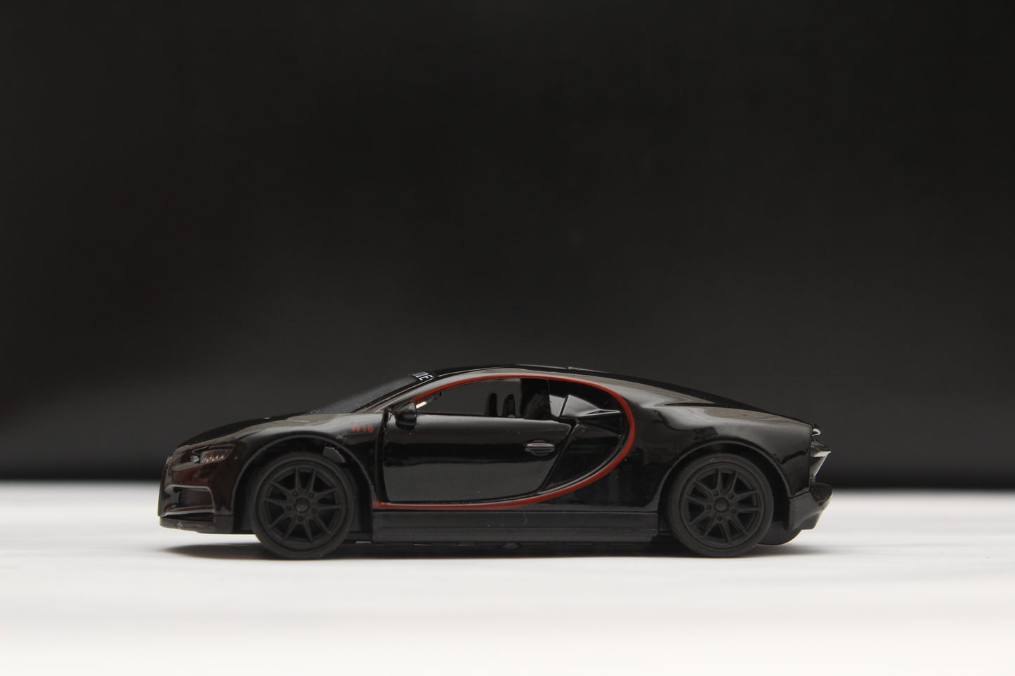 1:43 4 Car Combo , Metal Body