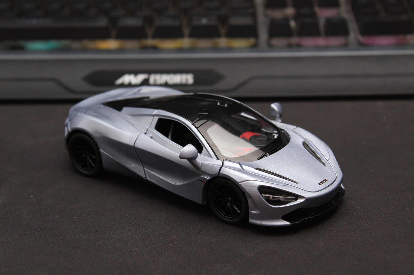 1:32 McLaren Diecast , Prepaid Only