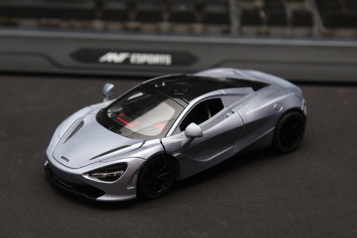 1:32 McLaren Diecast , Prepaid Only