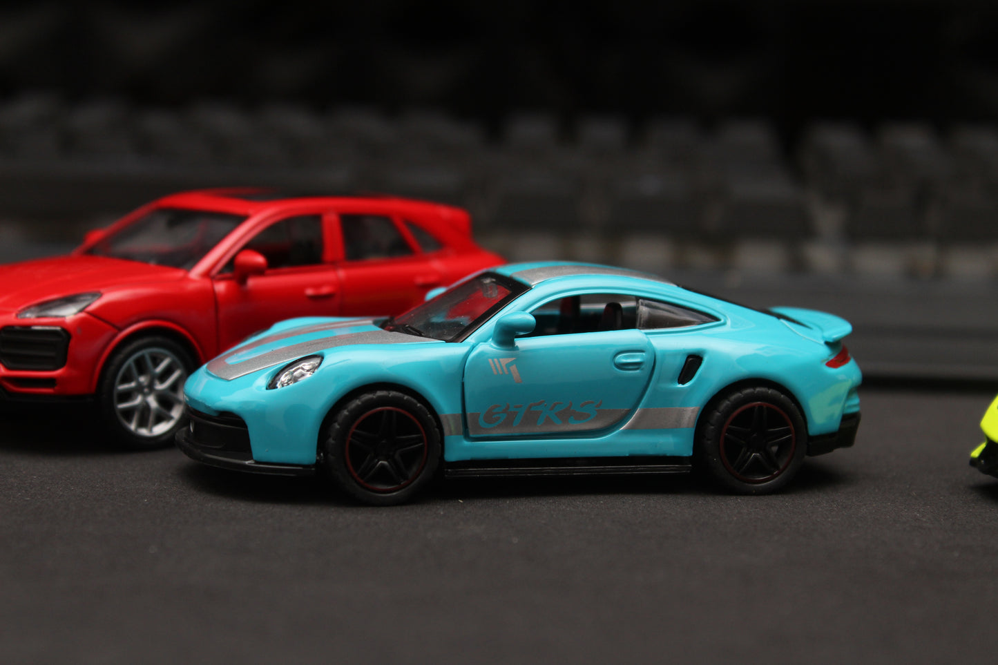 1:43 3 Diecast Combo