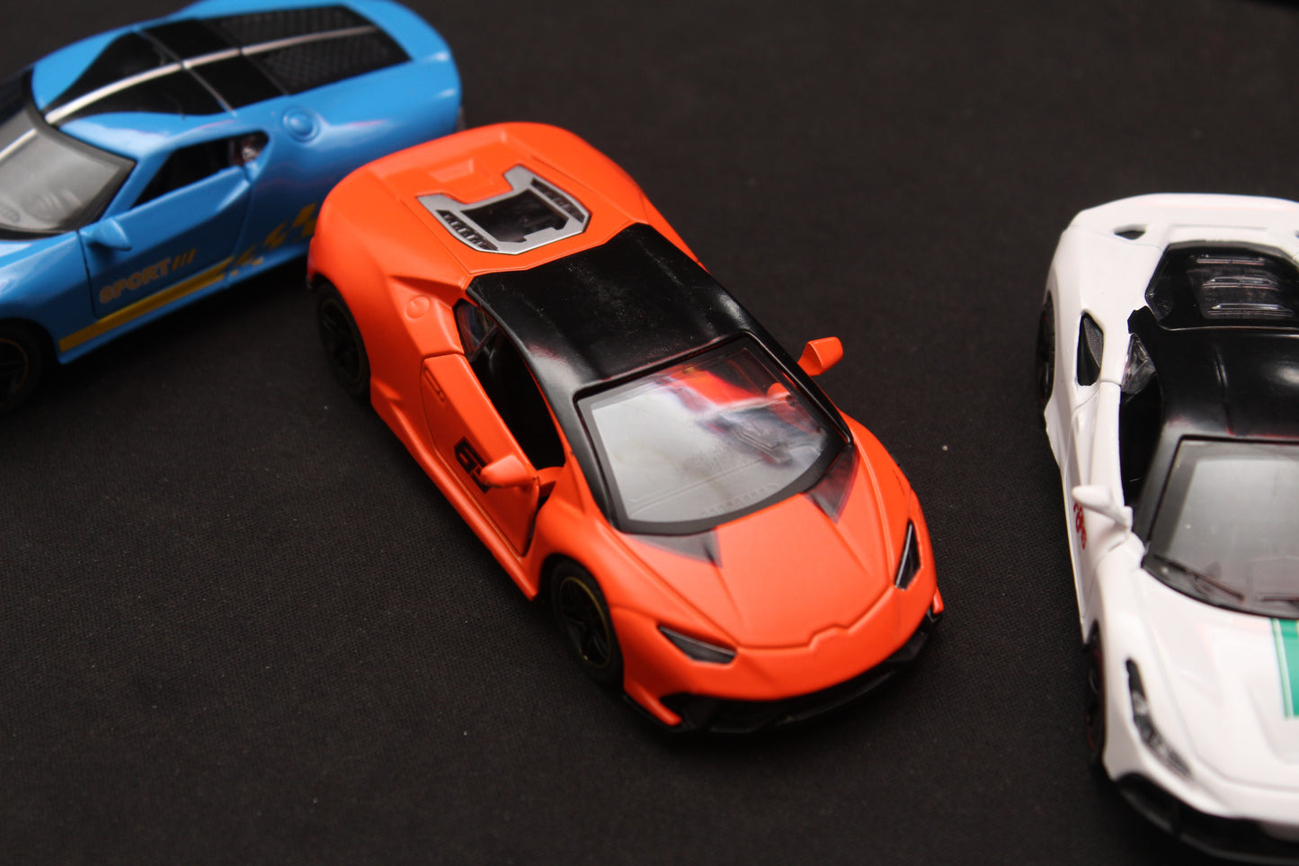 1:43 Ferrari , Bugatti , Lambo Diecast combo