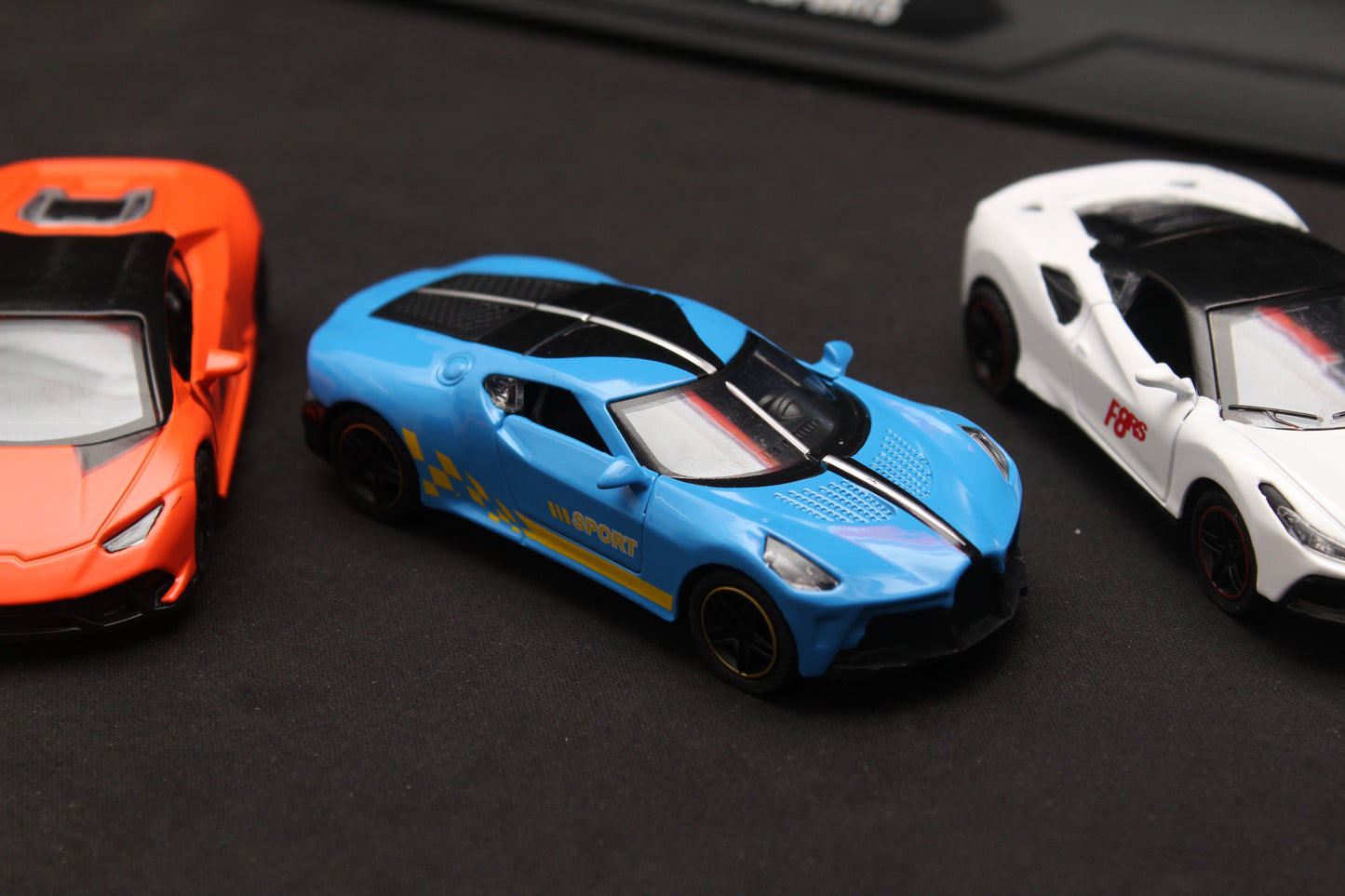 1:43 Ferrari , Bugatti , Lambo Diecast combo