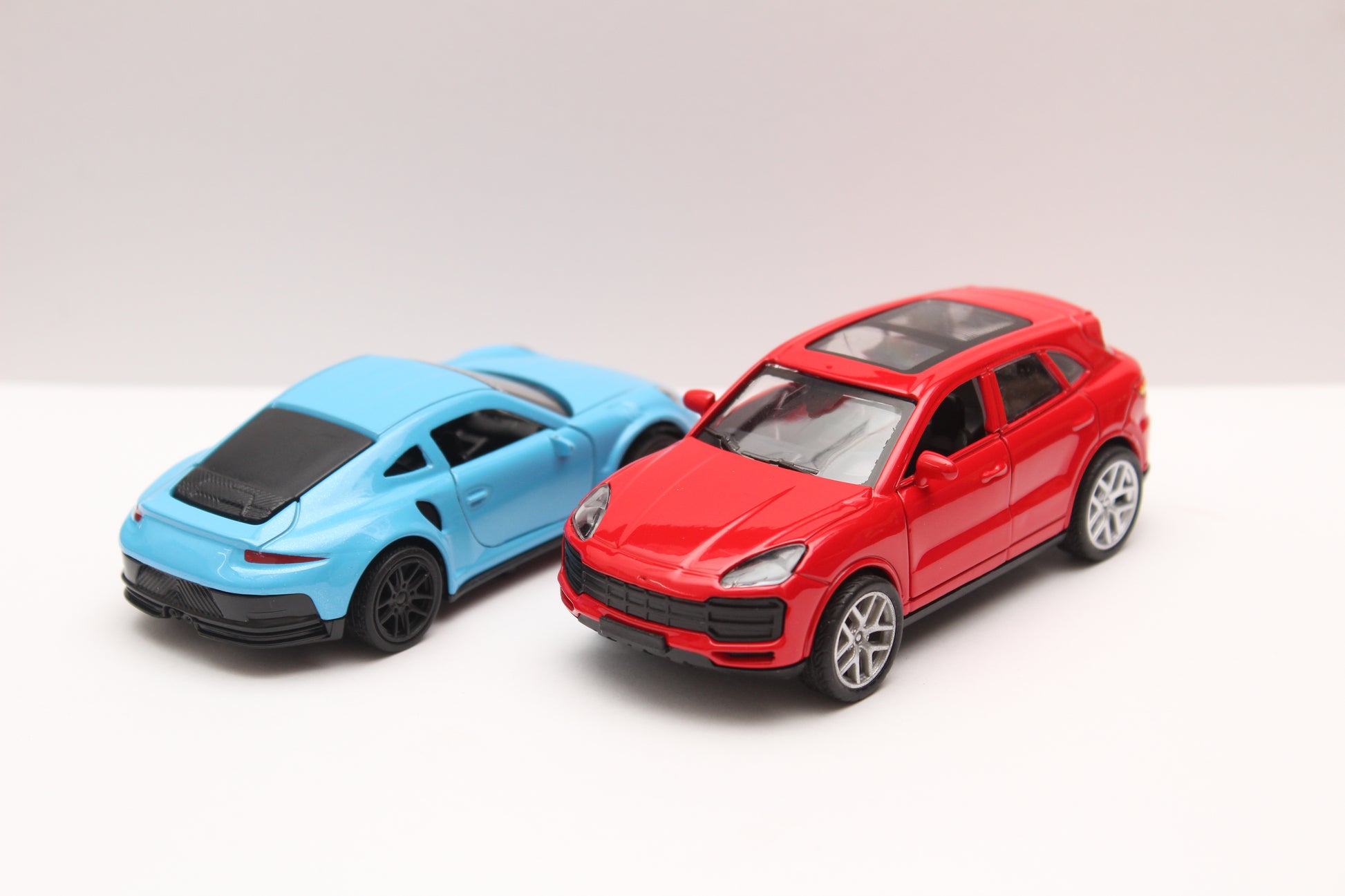 1:43 Porsche Diecast Combo -  Kunju Vandi  