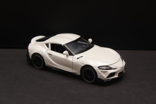 1:32 Supra White Diecast