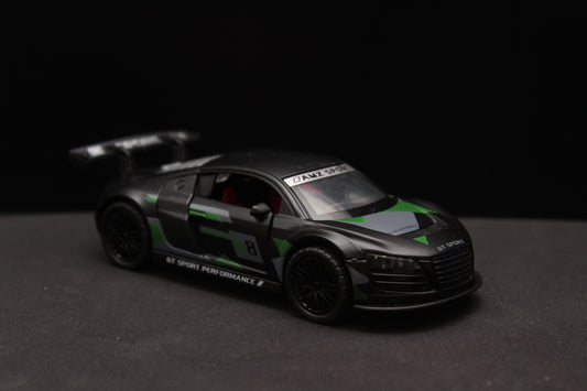 1:36 Audi (Green livery) Diecast