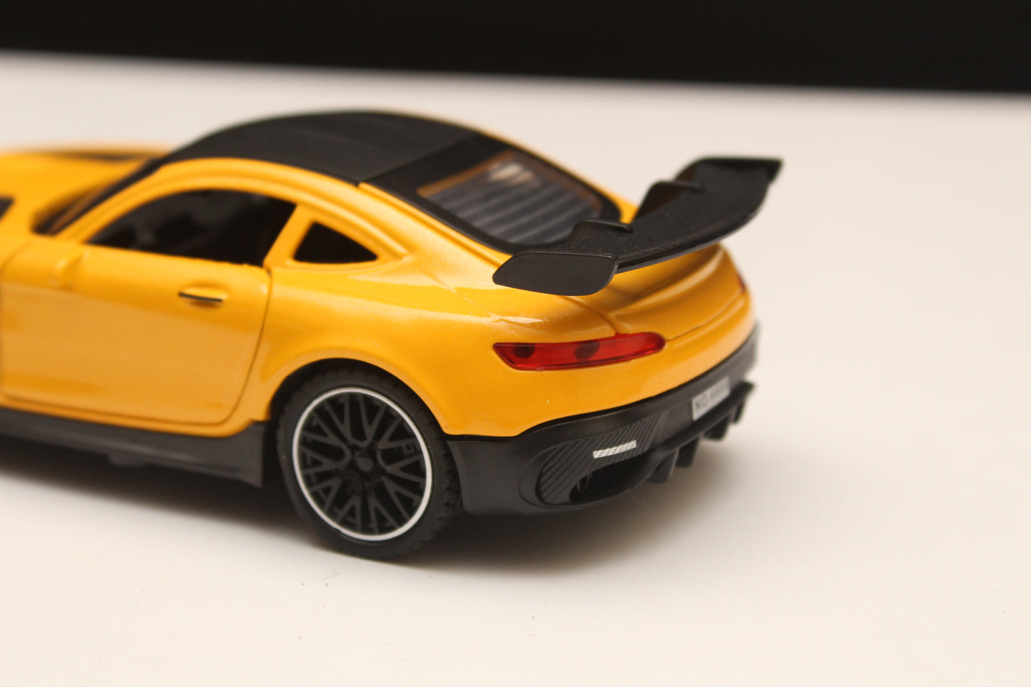 1:32 AMG GT Diecast , Prepaid Only