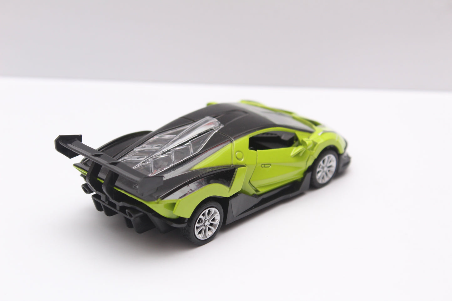 1:36 Lamborghini Diecast Green