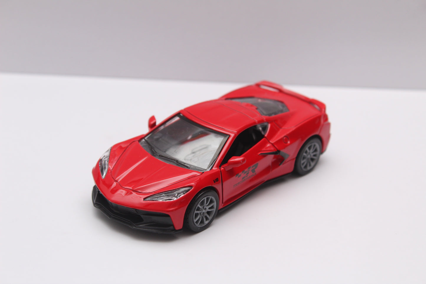 1:36 Corvette Red Diecast