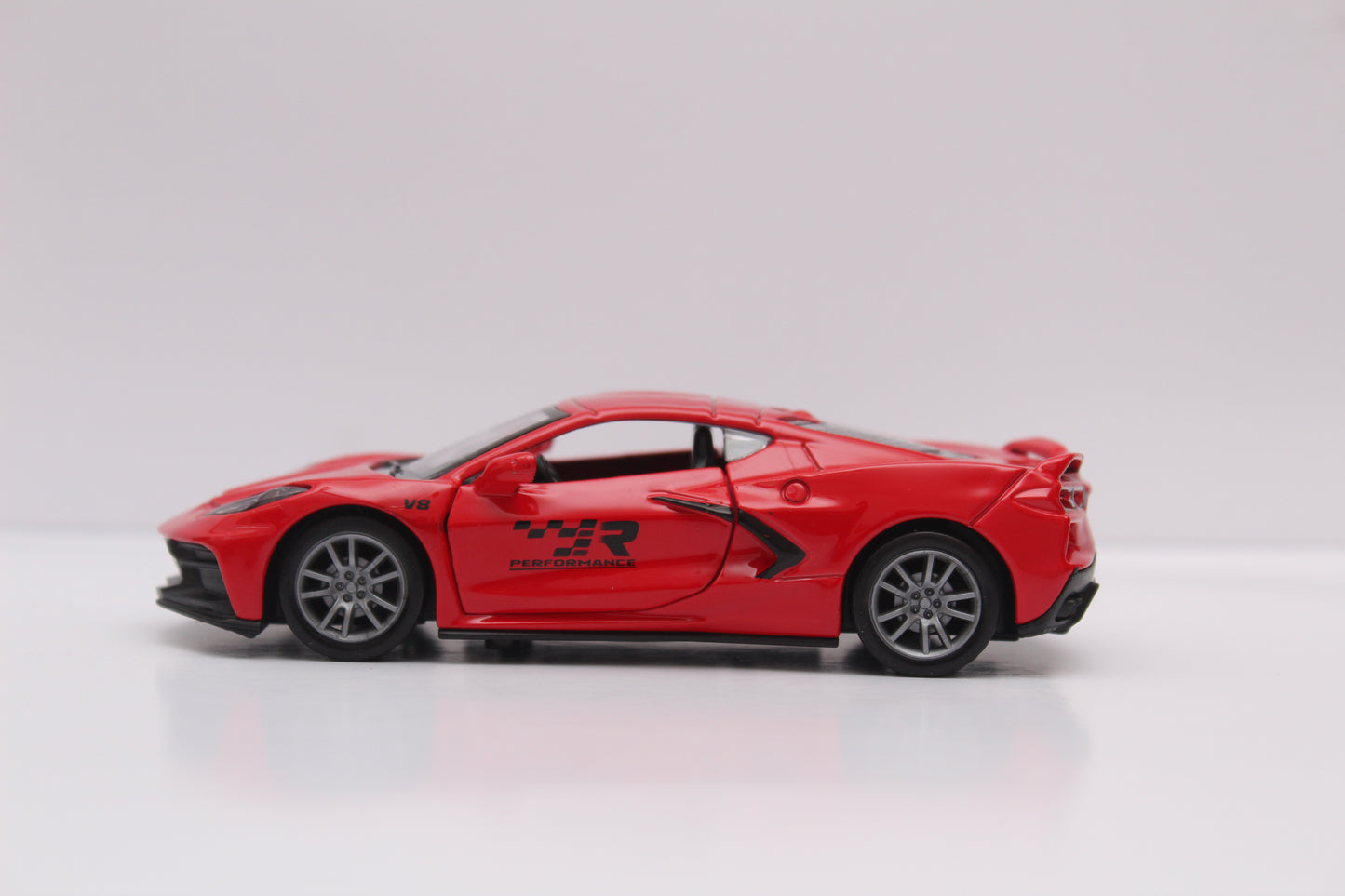 1:36 Corvette Red Diecast