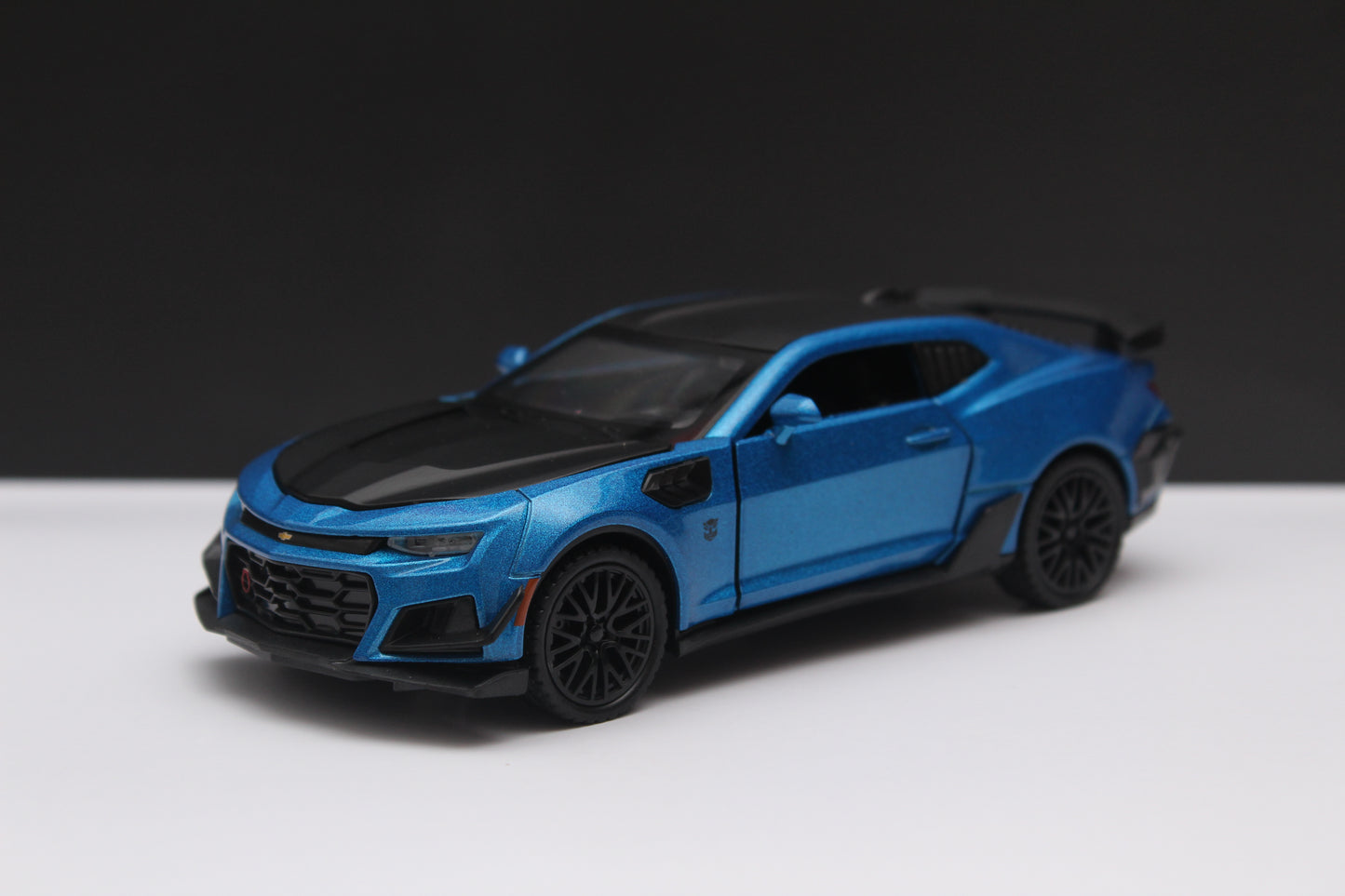 1:32 Camaro Blue Diecast