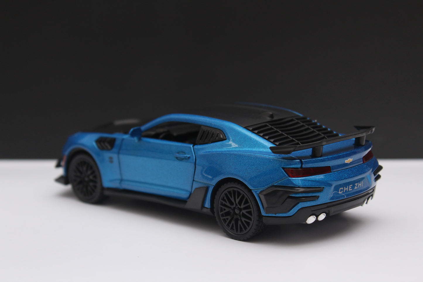 1:32 Camaro Blue Diecast