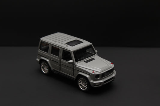 1:43 Gwagon Grey Diecast