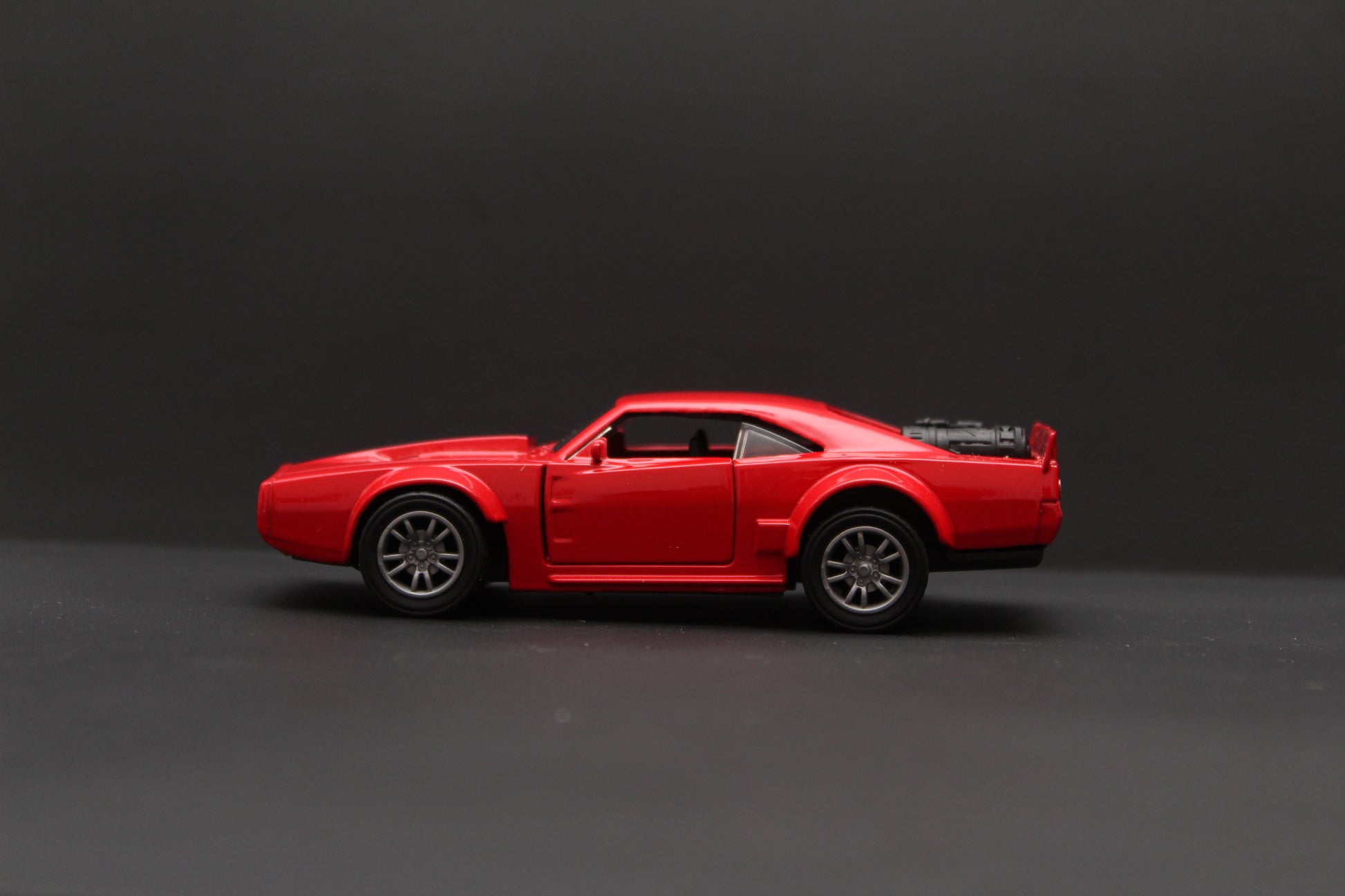 1:36 dodge Diecast Red -  Kunju Vandi  