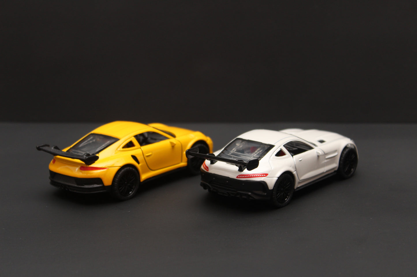 1:36 Amg GT ,Porsche (With Lights) Diecast Combo